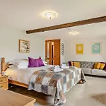 بيت للعطل 5 Bed In Oc-lcc28