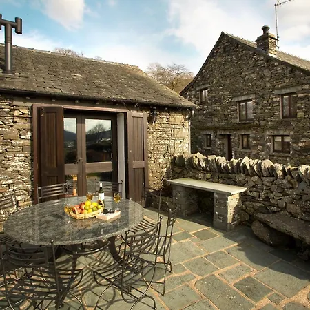 5 Bed In Lcc28