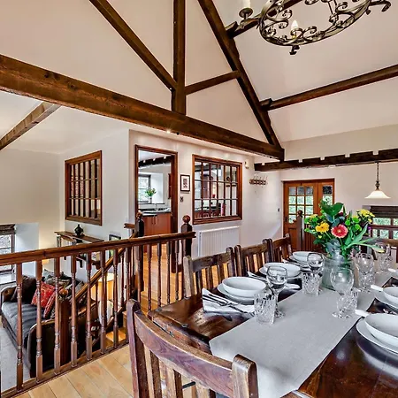 5 Bed In Lcc28 بيت للعطل كونيستون