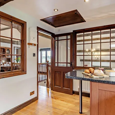 بيت للعطل 5 Bed In Lcc28 كونيستون