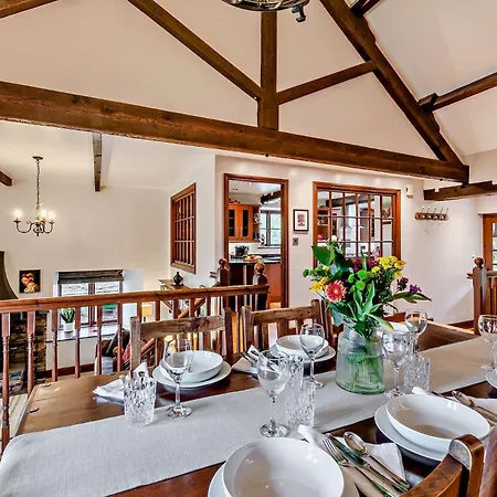 5 Bed In Oc-lcc28 *